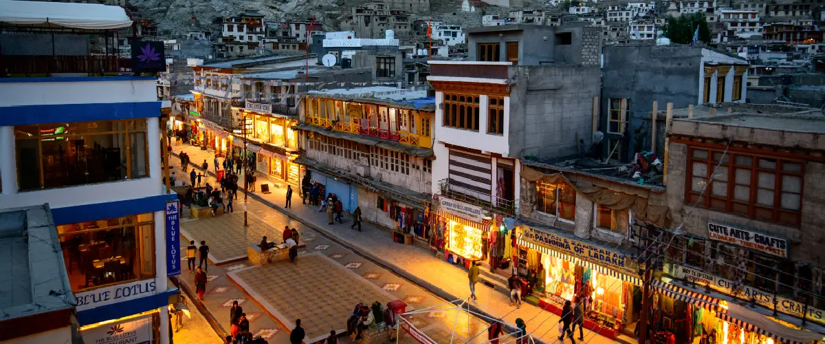 Leh Market
