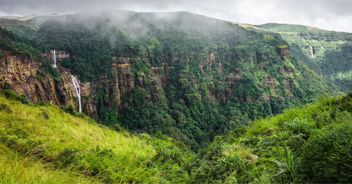 tourist spot in meghalaya, mawsynam