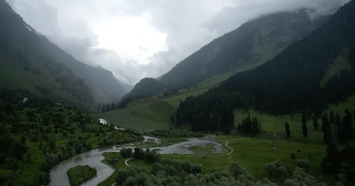 betaab valley in kashmir